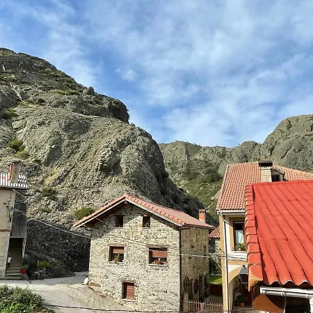 Moradas Portilla * Portilla de la Reina